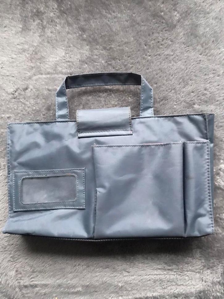 Mooie grijze Tas Organizer/Toilet inzet Tas, Sieraden, Tassen en Uiterlijk, Toilettassen, Zo goed als nieuw, Dame, Grijs, Ophalen of Verzenden