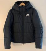 Prachtige Nike winterjas zwart, Kleding | Dames, Jassen | Winter, Zwart, Nike, Ophalen of Verzenden, Zo goed als nieuw