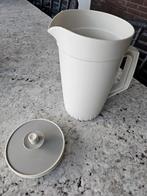 Witte Tupperware waterkan met deksel, Ophalen, Gebruikt