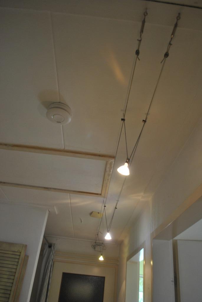 Spotjes, halogeen aan kabel, 2 sets, 25 euro per set, Huis en Inrichting, Lampen | Spots, Gebruikt, Plafondspot of Wandspot, Halogeen