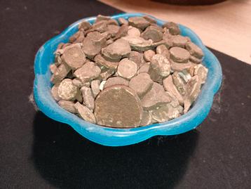 Bak vol zegelloodjes te koop! beschikbaar voor biedingen