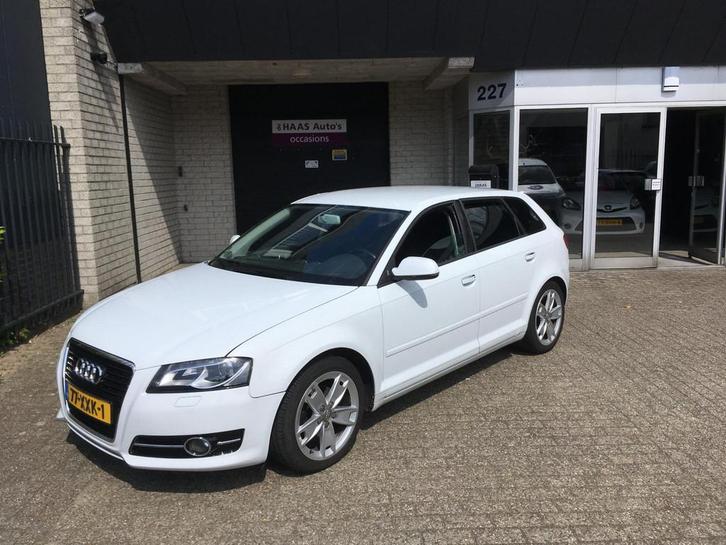 Audi A3 Sportback 1.2 TFSI Ambition Advance / NAVI / 5 DEURE, Auto's, Audi, Bedrijf, Te koop, A3, ABS, Airbags, Airconditioning