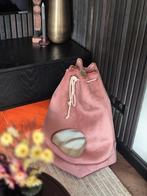 Designed by Lotte Vilar - Kattenhuis - Roze - 45x45x60 cm, Dieren en Toebehoren, Ophalen of Verzenden, Zo goed als nieuw