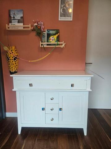 Houten dressoir 