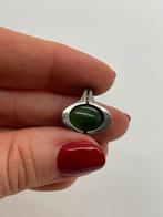 Z830 Prachtige zilveren hanger met jade, Sieraden, Tassen en Uiterlijk, Antieke sieraden, Ophalen of Verzenden, Zilver, Hanger