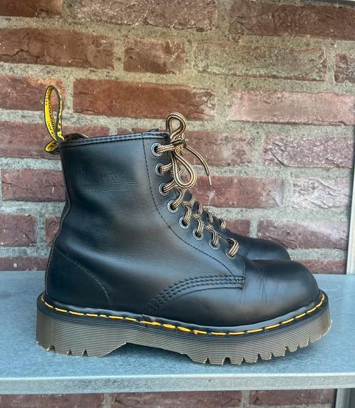 Dr. Martens 8338 MIE Bex maat 39, Kleding | Dames, Schoenen, Zo goed als nieuw, Lage of Enkellaarzen, Zwart, Ophalen of Verzenden