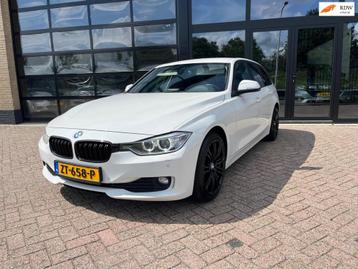 BMW 3-serie Touring 318d High Executive Automaat, Leer, Navi beschikbaar voor biedingen
