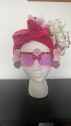 Exclusieve bril en hoofddeksel in het roze. Geheel nieuw, Ophalen of Verzenden, Nieuw, One size fits all, Hoed