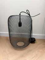 Hanglamp met lampenkap van zwart gaas, Huis en Inrichting, Lampen | Hanglampen, Ophalen, Gebruikt, Metaal, Minder dan 50 cm