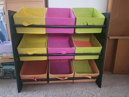 Houten kastje met gekleurde mandjes, Kinderen en Baby's, Kinderkamer | Inrichting en Decoratie, Gebruikt, Overige typen, Ophalen
