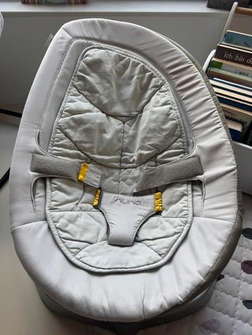Nuna Leaf wipstoel beige/licht grijs - top staat! beschikbaar voor biedingen