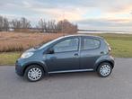 Citroën C1 1.0i 68PK 5D 2013 Grijs, Voorwielaandrijving, 4 stoelen, C1, Origineel Nederlands
