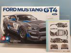 Tamiya Ford Mustang GT4 met extra decals, Hobby en Vrije tijd, Modelbouw | Auto's en Voertuigen, Auto, Groter dan 1:32, Nieuw
