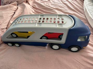 Little Tikes Truck met Auto's beschikbaar voor biedingen