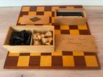 Staunton Schaakbord Dambord Schaken Dammen Vintage Retro 70s, Hobby en Vrije tijd, Gezelschapsspellen | Bordspellen, Ophalen, Gebruikt