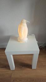 Tafeltje van de ikea met lampje, Ophalen of Verzenden, Minder dan 50 cm