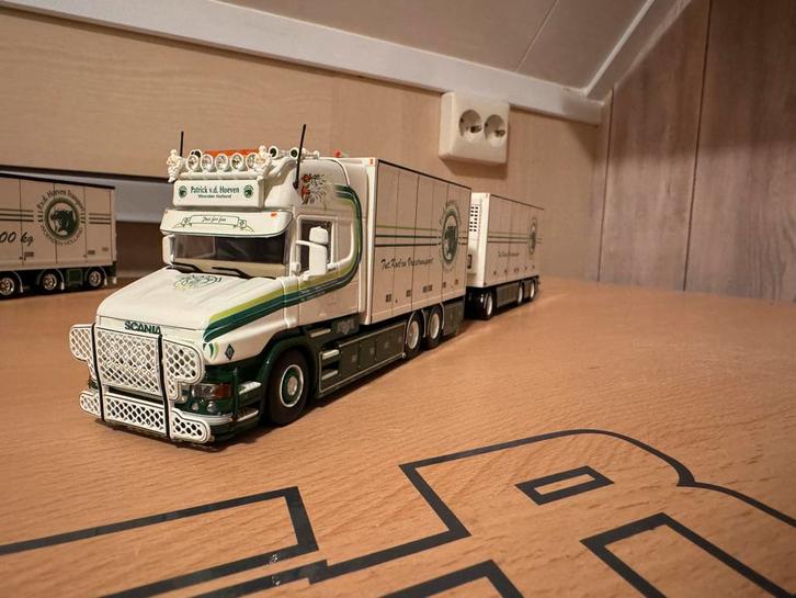 Patrick v/d Hoeven Torpedo, Hobby en Vrije tijd, Modelauto's | 1:50, Zo goed als nieuw, Bus of Vrachtwagen, Tekno, Ophalen of Verzenden