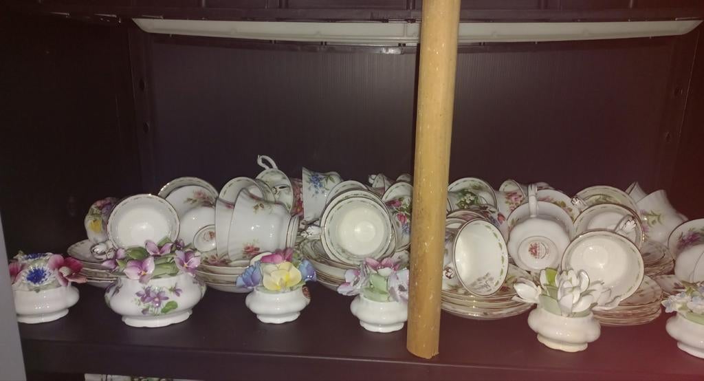 Royal Albert Servies - Compleet en Elegant, Ophalen of Verzenden