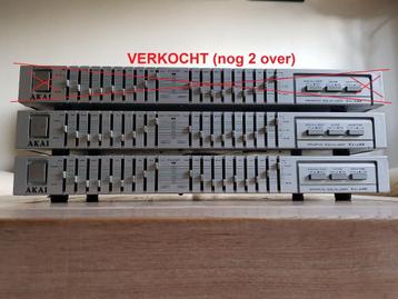 Vintage 2x  AKAI EA- A22 EQUALIZERS - Dual 9 Band Stereo beschikbaar voor biedingen