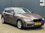 BMW 1-serie 116i AUT Grote Navi Leder Stoelvw, Auto's, BMW, Origineel Nederlands, Te koop, 5 stoelen, Benzine