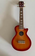 Mahalo Soprano Les Paul Style Ukulele in Cherry Sunburst, Muziek en Instrumenten, Snaarinstrumenten | Overige, Zo goed als nieuw