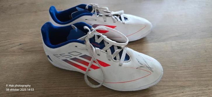 Adidas F50 zaalvoetbalschoenen, maat 35., Sport en Fitness, Voetbal, Gebruikt, Schoenen, Maat XS of kleiner, Ophalen of Verzenden