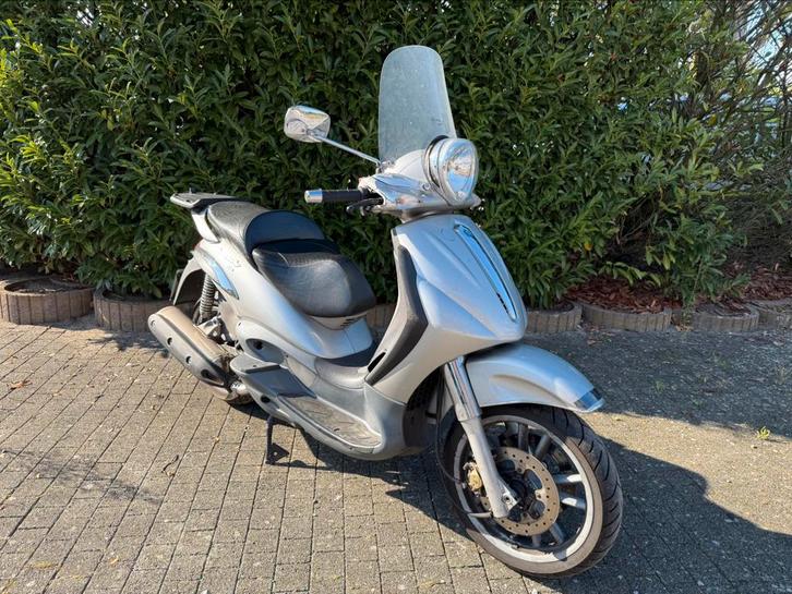 Piaggio Beverly 500, Fietsen en Brommers, Scooters | Piaggio, Zo goed als nieuw, Overige modellen, Ophalen