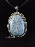 Gemarmerde, Turquoise Edelsteen Hanger met zwart wax-koord, Verzenden, Nieuw, Steen of Mineraal, Met edelsteen