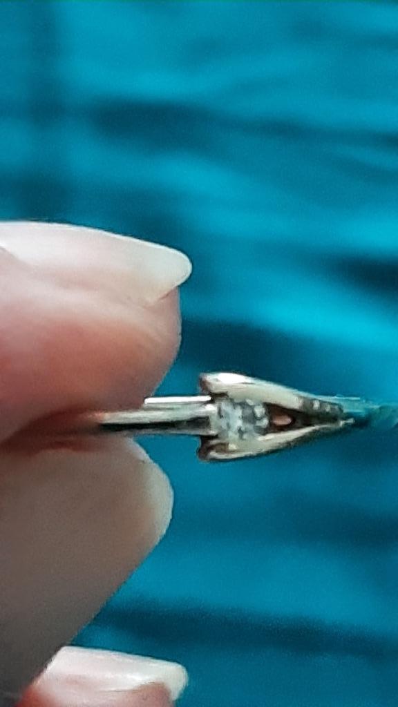 14 karaat gouden ring met groeibriljant, Sieraden, Tassen en Uiterlijk, Ringen, Gebruikt, Dame, 17 tot 18, Goud, Goud, Met edelsteen