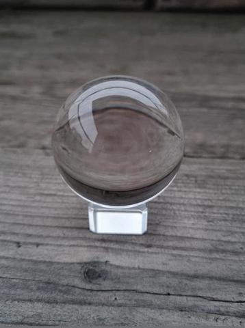 Lensbal glas 60mm beschikbaar voor biedingen