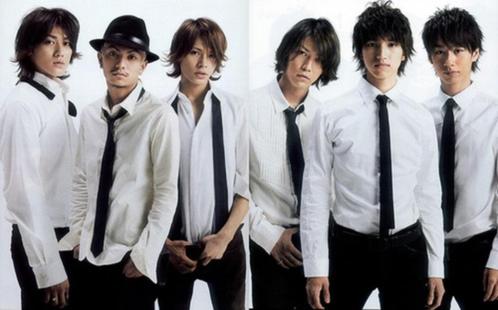 Kat-tun (j.pop) cds / dvds te koop. ========================, Cd's en Dvd's, Cd's | Wereldmuziek, Gebruikt, Aziatisch, Ophalen