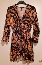Jurkje (versace style) 1 maat, Maat 38/40 (M), Zwart, Ophalen of Verzenden, Zo goed als nieuw