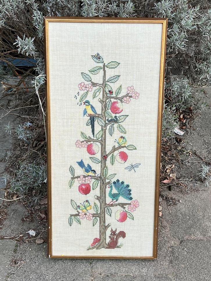 Vintage borduurwerk levensboom botanisch vogels xxl, Huis en Inrichting, Woonaccessoires | Wanddecoraties, Gebruikt, Ophalen of Verzenden