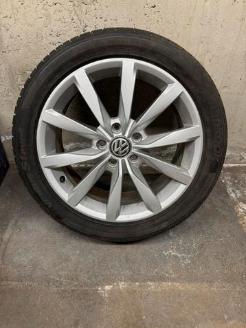 Set VW Golf 7 velgen met banden (225/45 R17) beschikbaar voor biedingen