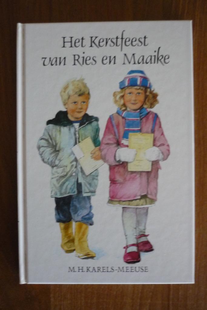 M H Karels - Meeuse '' Het Kerstfeest van Rien en Maaike ''., Boeken, Kinderboeken | Jeugd | onder 10 jaar, Zo goed als nieuw