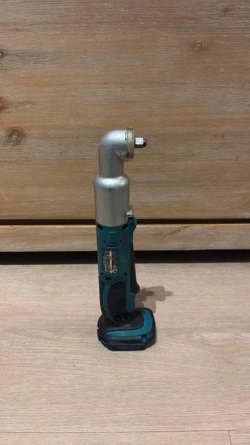 Makita 18v haakse slagmoersleutel DTL063 beschikbaar voor biedingen