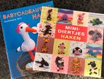 Haakboeken - Babycadeautjes & Mini-Diertjes, Hobby en Vrije tijd, Breien en Haken, Ophalen of Verzenden, Zo goed als nieuw