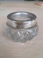 Kristallen zoutvaatje met een zilveren rand. , Ophalen of Verzenden