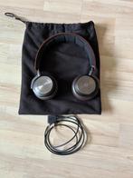Bang & Olufsen BeoPlay H8 bruin Leer, Ophalen of Verzenden, Zo goed als nieuw, Bang & Olufsen