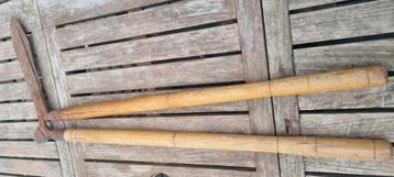 Antieke kantenknipper te koop met wieltje beschikbaar voor biedingen