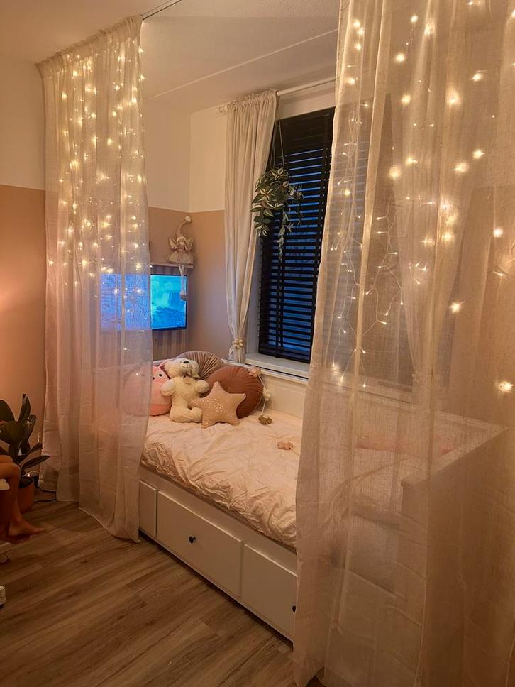 Hemnes IKEA uitschuifbed, Huis en Inrichting, Slaapkamer | Bedden, Zo goed als nieuw, Tweepersoons, 80 cm, Hout, Wit, Ophalen