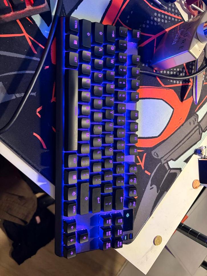 Steelseries Apex Pro TKL - Zo goed als nieuw, Computers en Software, Toetsenborden, Zo goed als nieuw, Qwerty, Bedraad, Gaming toetsenbord