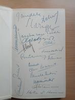 Schutblad handtekeningen 19 bekende Nederlandse schrijvers, Ophalen of Verzenden, Gelezen