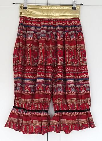 Jose Roest rode print capri broek, maat S beschikbaar voor biedingen