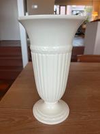 Wedgewood Edme Vaas, Ophalen of Verzenden, Zo goed als nieuw