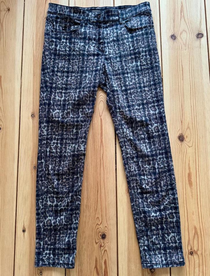 Zerres broek / jeans - Slim Fit - Ruit Panterprint - Maat 40, Kleding | Dames, Spijkerbroeken en Jeans, Zo goed als nieuw, W30 - W32 (confectie 38/40)