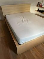 Malm bed + lattenbodem + Hovag matras (stevig), Ophalen, Bruin, Tweepersoons, Zo goed als nieuw