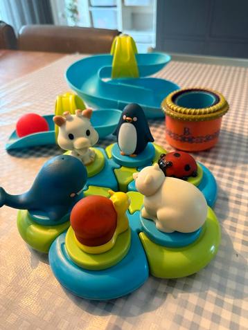 Badspeelgoed set beschikbaar voor biedingen