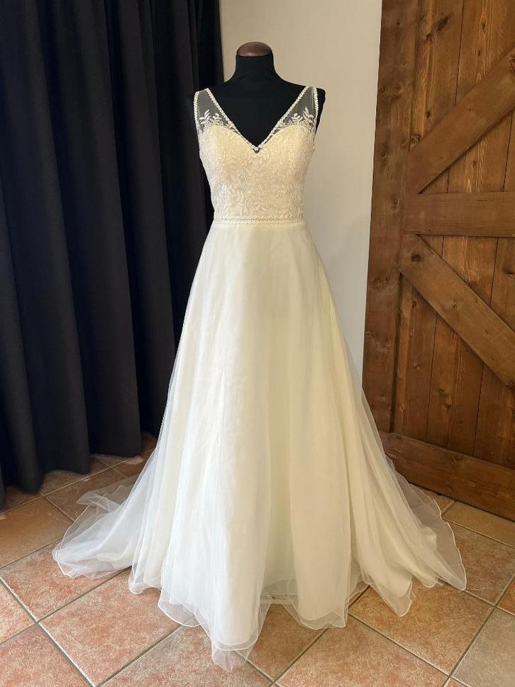 OUTLET Trouwjurken bij De Bruidskamer in Putten, Kleding | Dames, Trouwkleding en Trouwaccessoires, Nieuw, Trouwjurk, Wit, Ophalen