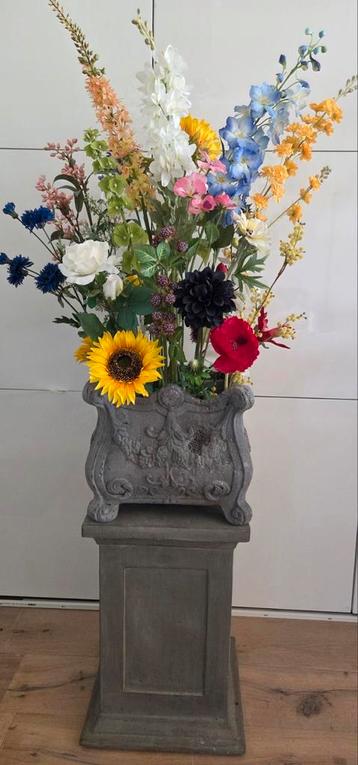 Prachtig compleet groot zijden bloemstuk, zijden kunstbloeme beschikbaar voor biedingen